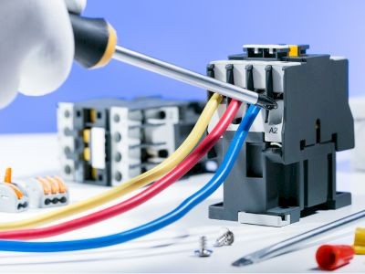 Circuit Breaker and Fuse Repair and Replacement