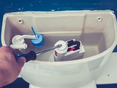 Flushing cistern repair